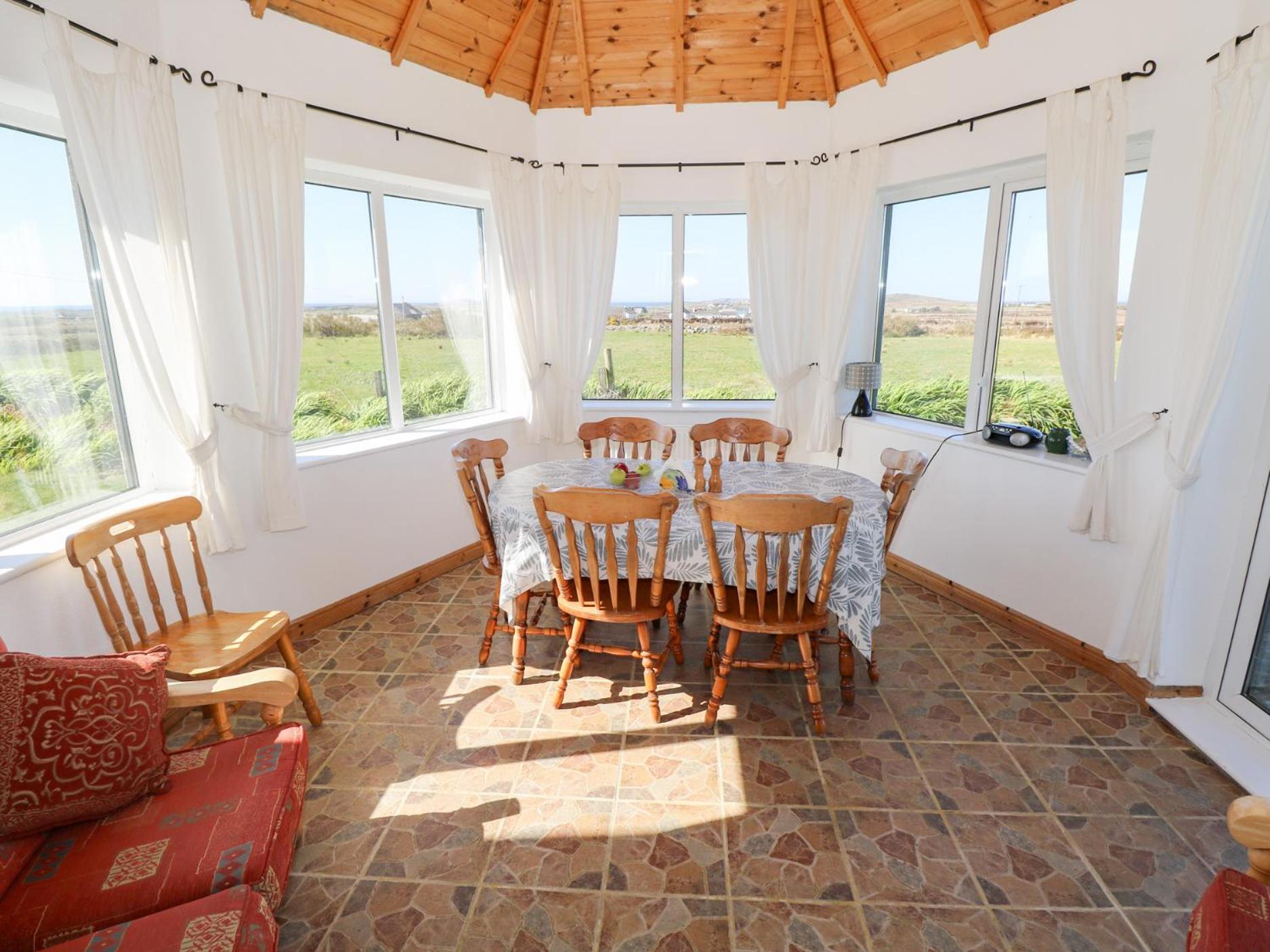 Realt Na Maidne Villa Claddaghduff Luaran gambar