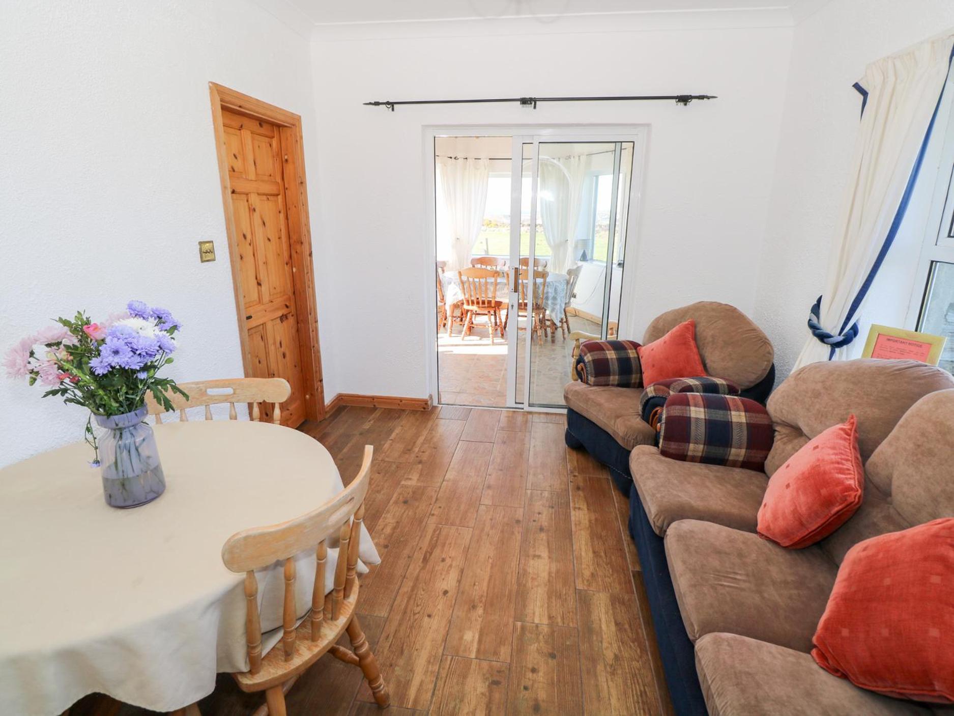 Realt Na Maidne Villa Claddaghduff Luaran gambar